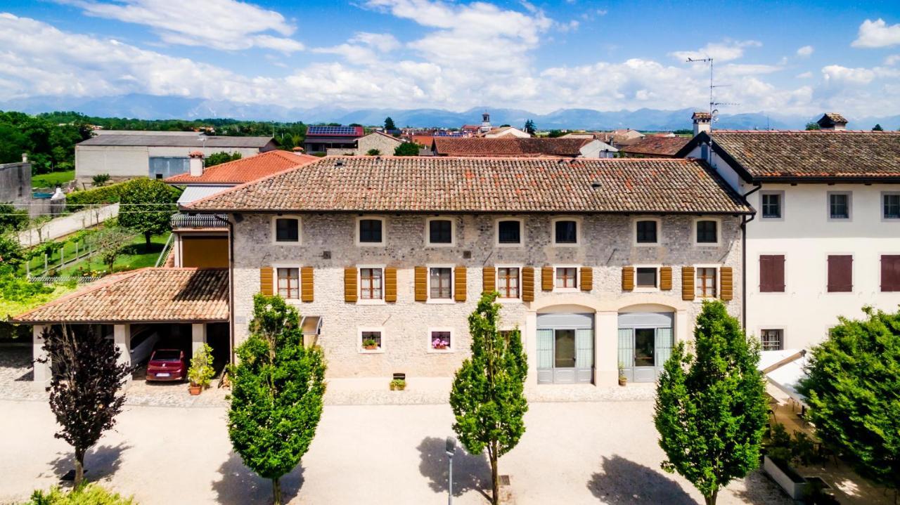 Ostarie Vecjo Friul 1901 Hotel Sedegliano Buitenkant foto