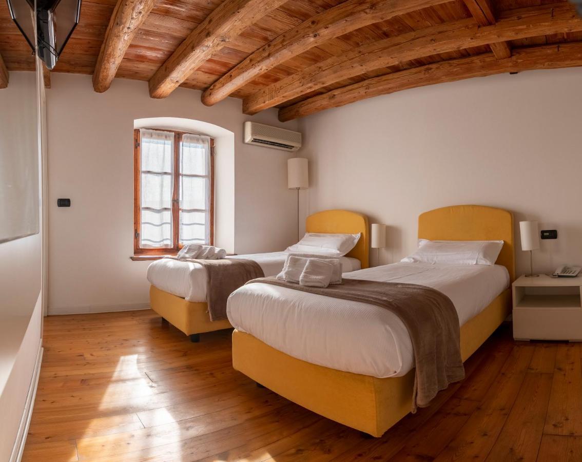 Ostarie Vecjo Friul 1901 Hotel Sedegliano Buitenkant foto